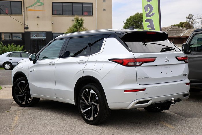 2024 Mitsubishi Outlander PHEV Exceed Tourer