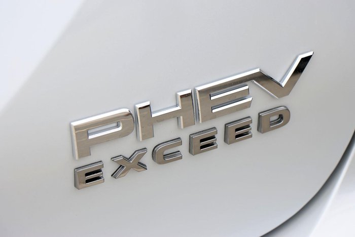 2024 Mitsubishi Outlander PHEV Exceed Tourer