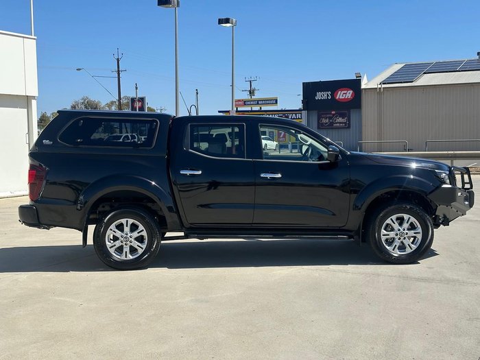 2025 Nissan Navara ST