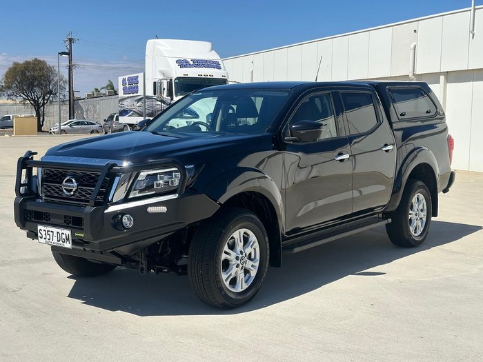 2025 Nissan Navara ST
