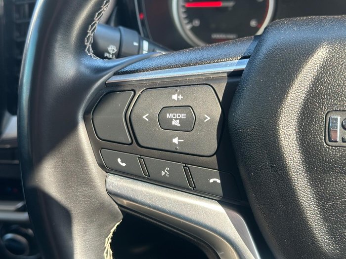 2022 Isuzu D-MAX LS-U