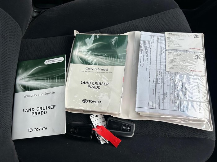 2022 Toyota Landcruiser Prado GXL