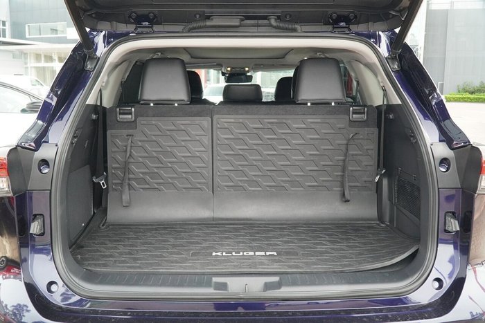 2023 Toyota Kluger Grande