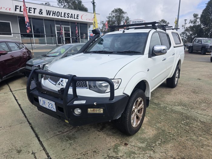 2014 Mitsubishi Triton GLX-R
