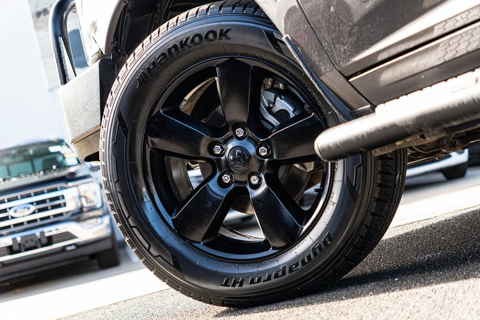 2022 RAM 1500 Express RamBox