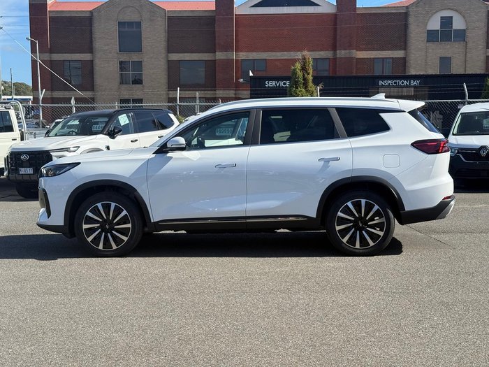 2025 Chery Tiggo 8 Super Hybrid Ultimate