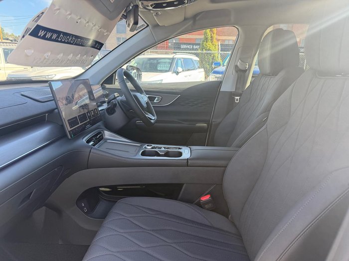 2025 Chery Tiggo 8 Super Hybrid Ultimate