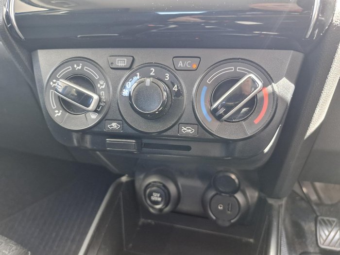 2020 Suzuki Swift GL Navigator