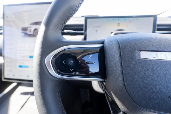 2025 Jaecoo J7 SHS Summit