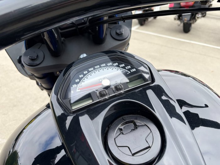 2017 Suzuki VZR 1800 BOULEVARD (M109R) Black