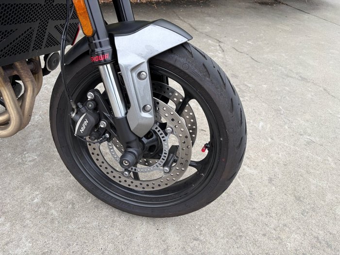 2023 Triumph TRIDENT 660 Grey