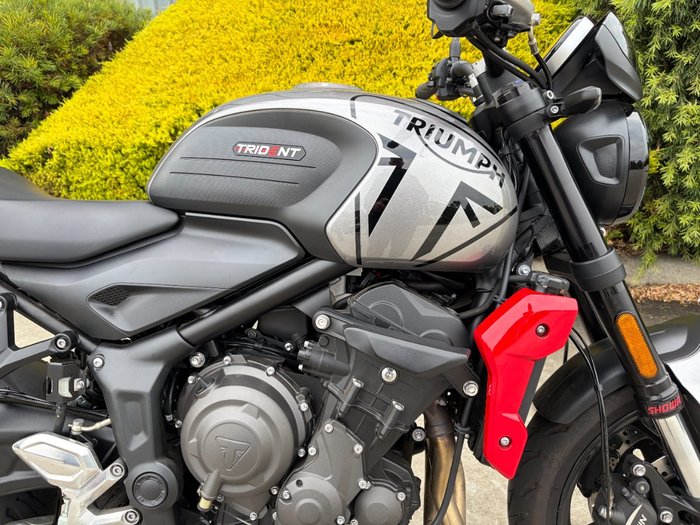2023 Triumph TRIDENT 660 Grey