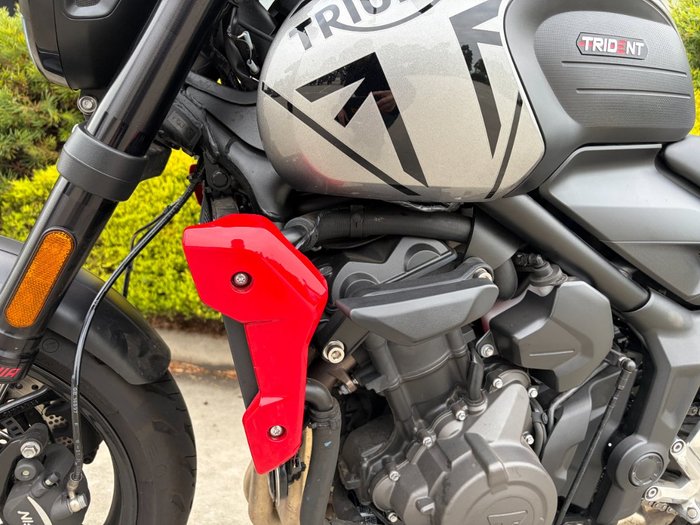 2023 Triumph TRIDENT 660 Grey
