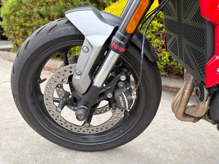 2023 Triumph TRIDENT 660 Grey