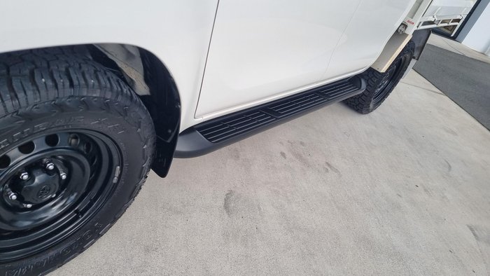 2022 Toyota Hilux SR