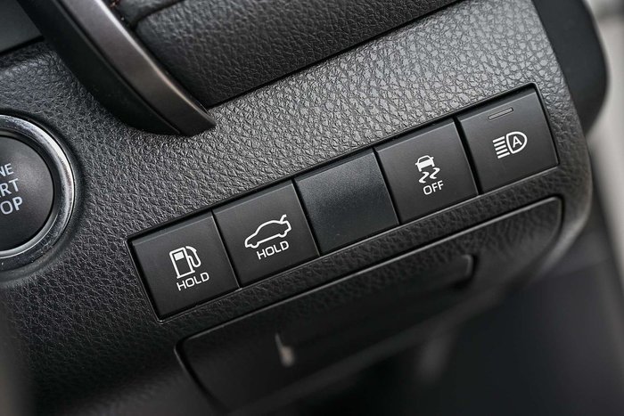 2020 Toyota Camry Ascent Sport