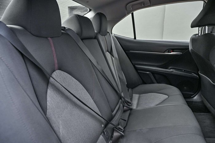 2020 Toyota Camry Ascent Sport