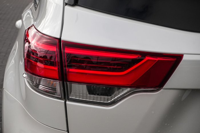 2019 Toyota Kluger GX