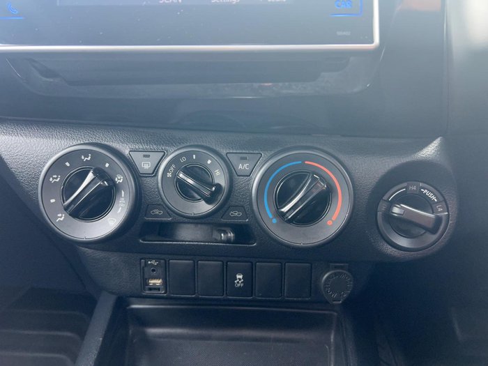 2019 Toyota Hilux Workmate