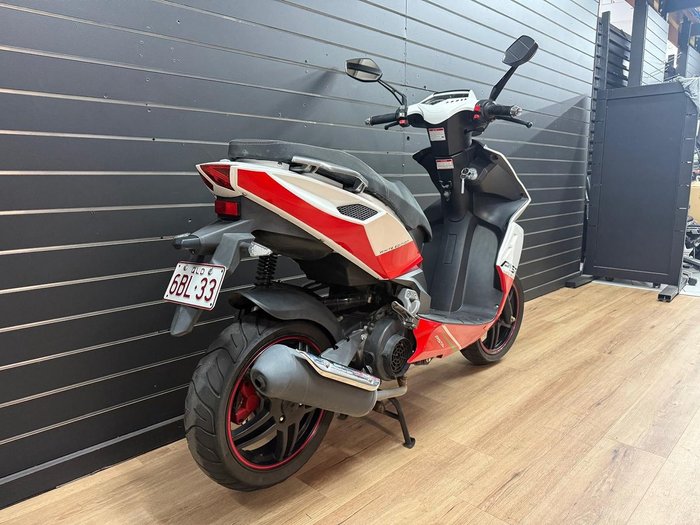 2023 PISTA 125 White