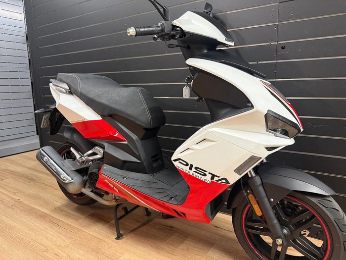 2023 PISTA 125 White