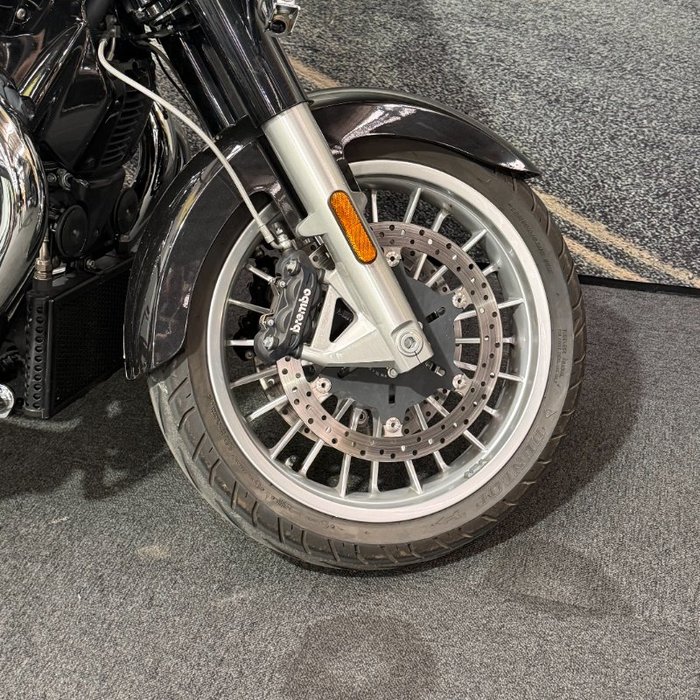 2018 MOTO GUZZI CALIFORNIA TOURING SE Black