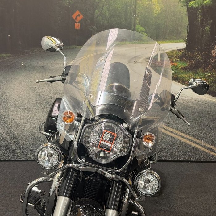 2018 MOTO GUZZI CALIFORNIA TOURING SE Black