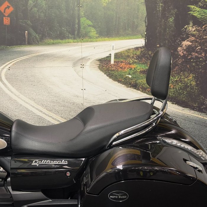 2018 MOTO GUZZI CALIFORNIA TOURING SE Black