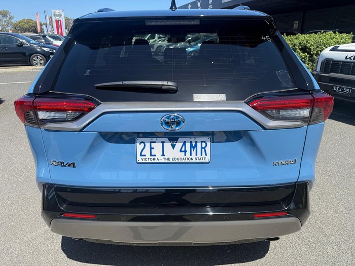 2024 Toyota RAV4 XSE