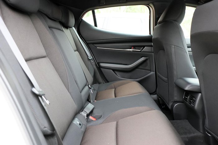 2025 Mazda 3 G20 Evolve
