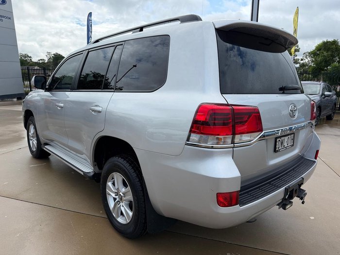 2015 Toyota Landcruiser GXL VDJ200R 4X4 Dual Range Silver Pearl