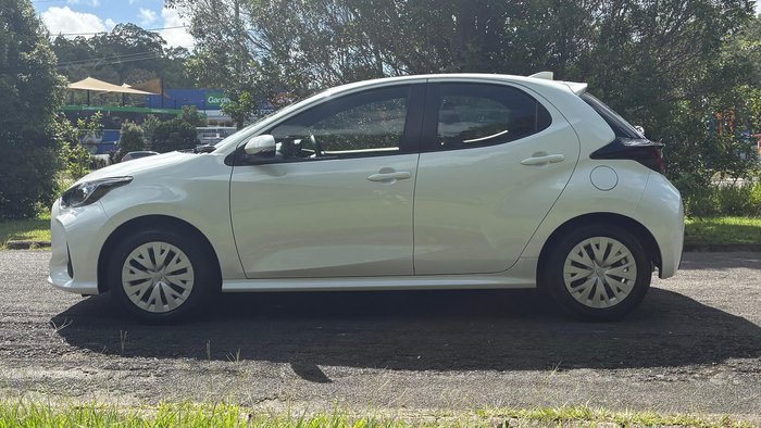 2021 Toyota Yaris Ascent Sport