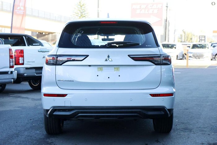2025 Mitsubishi Outlander ES ZM MY25 AWD White Diamond
