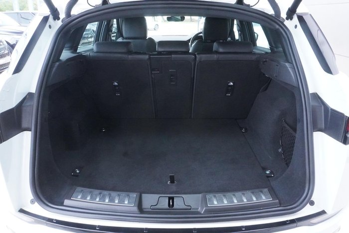 2022 Land Rover Range Rover Evoque P250 R-Dynamic SE