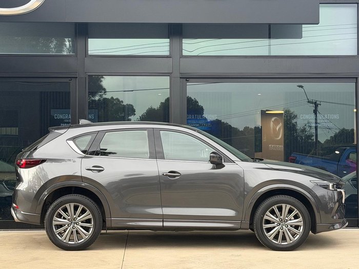 2026 Mazda CX-5 G25 Akera