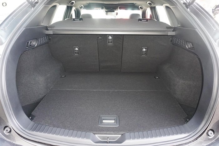 2026 Mazda CX-5 G25 Akera