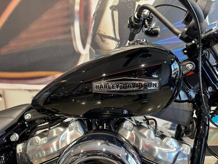 2026 Harley-Davidson Street Bob 117 (FXBB) Softail Black