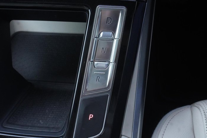 2018 Jaguar I-PACE EV400 SE