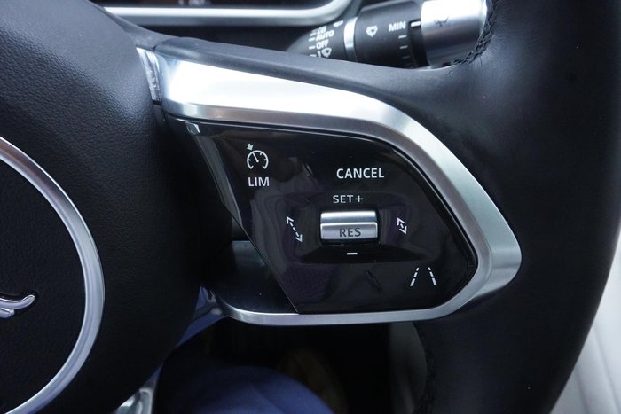 2018 Jaguar I-PACE EV400 SE