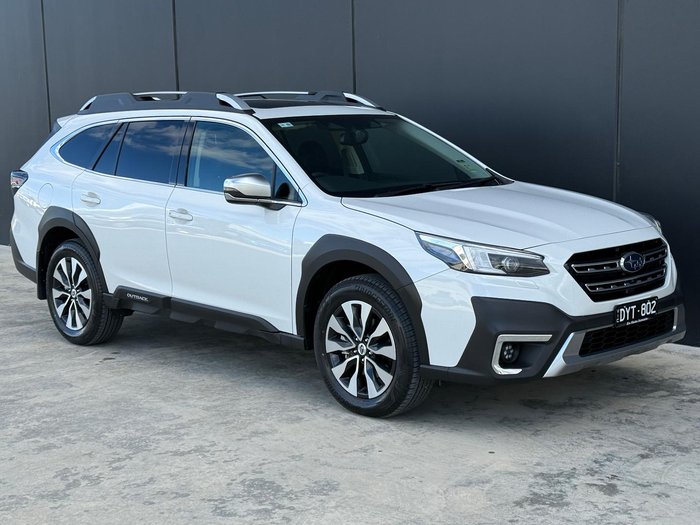 2025 Subaru Outback AWD Touring XT