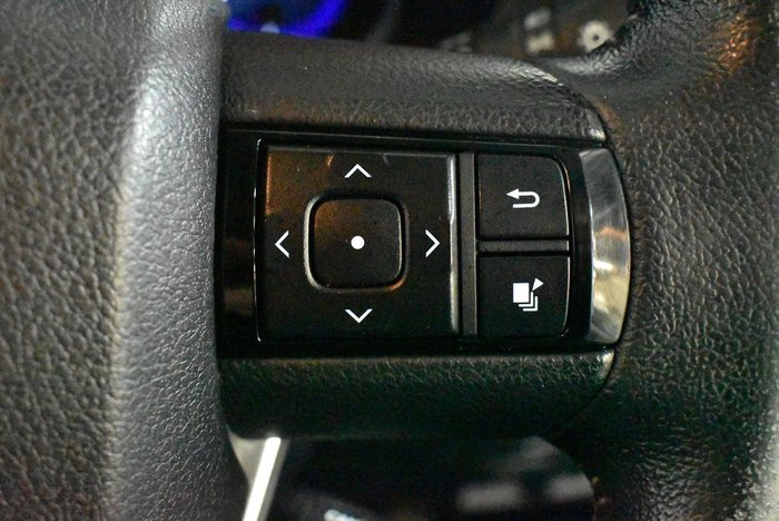 2016 Toyota Hilux SR5