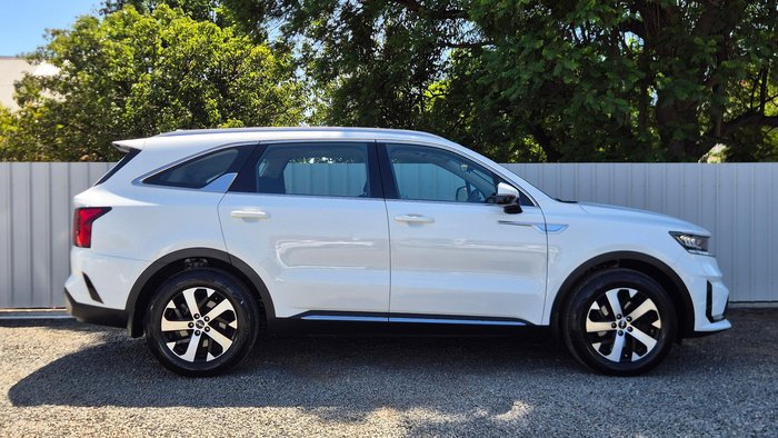 2022 Kia Sorento Sport