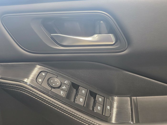 2025 Nissan X-TRAIL ST-L e-POWER