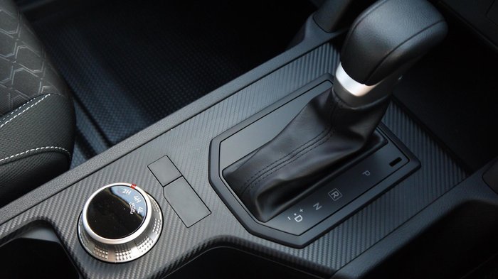 2026 Nissan Navara SL