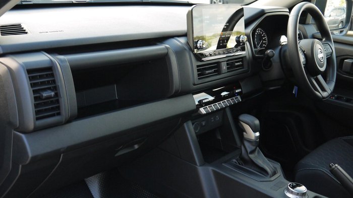 2026 Nissan Navara SL