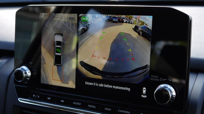 2026 Nissan Navara SL