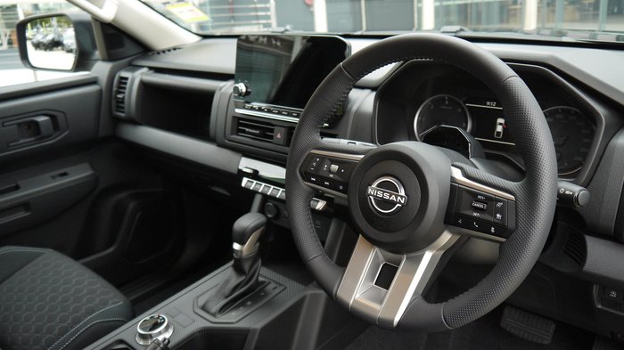 2026 Nissan Navara ST