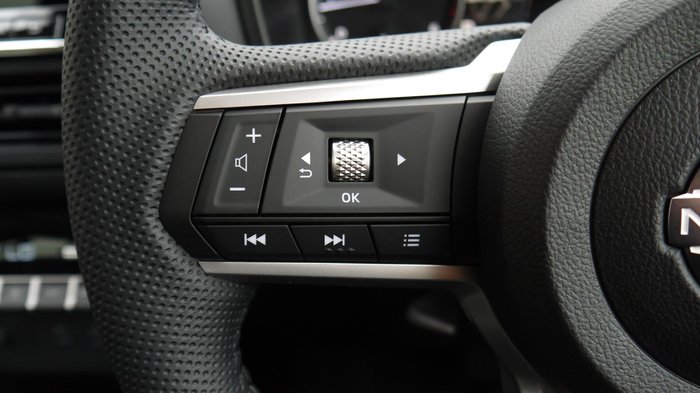 2026 Nissan Navara ST