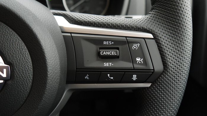 2026 Nissan Navara ST