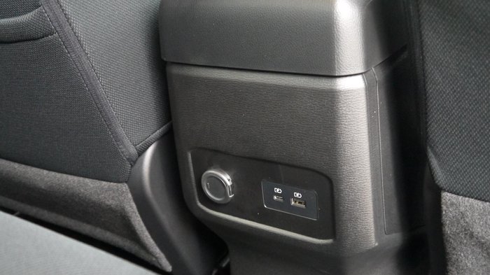 2026 Nissan Navara ST